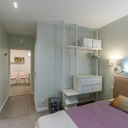 Art & Comfort アパートホテル カウナス