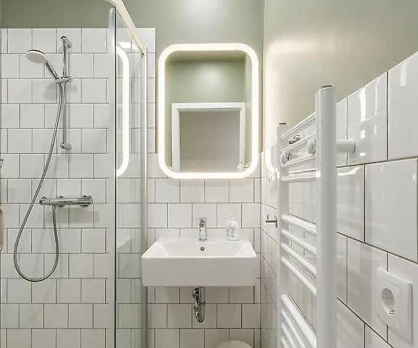 Art & Comfort アパートホテル