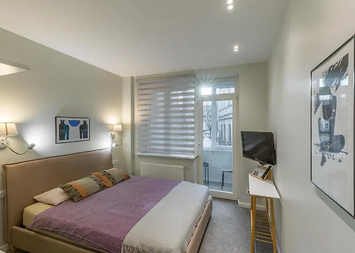 Art & Comfort アパートホテル 3*